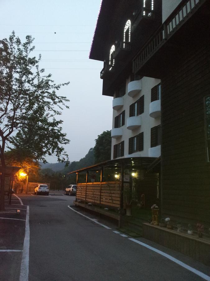 Garden Hotel Uijeongbu Eksteriør bilde